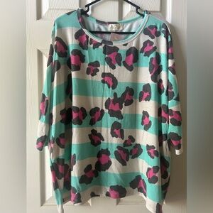 ✨Vibrant Leopard Print Striped Top